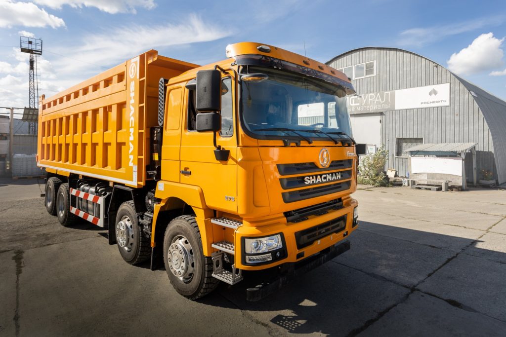 Самосвал Shacman F3000 8x4 SX3316DT366C