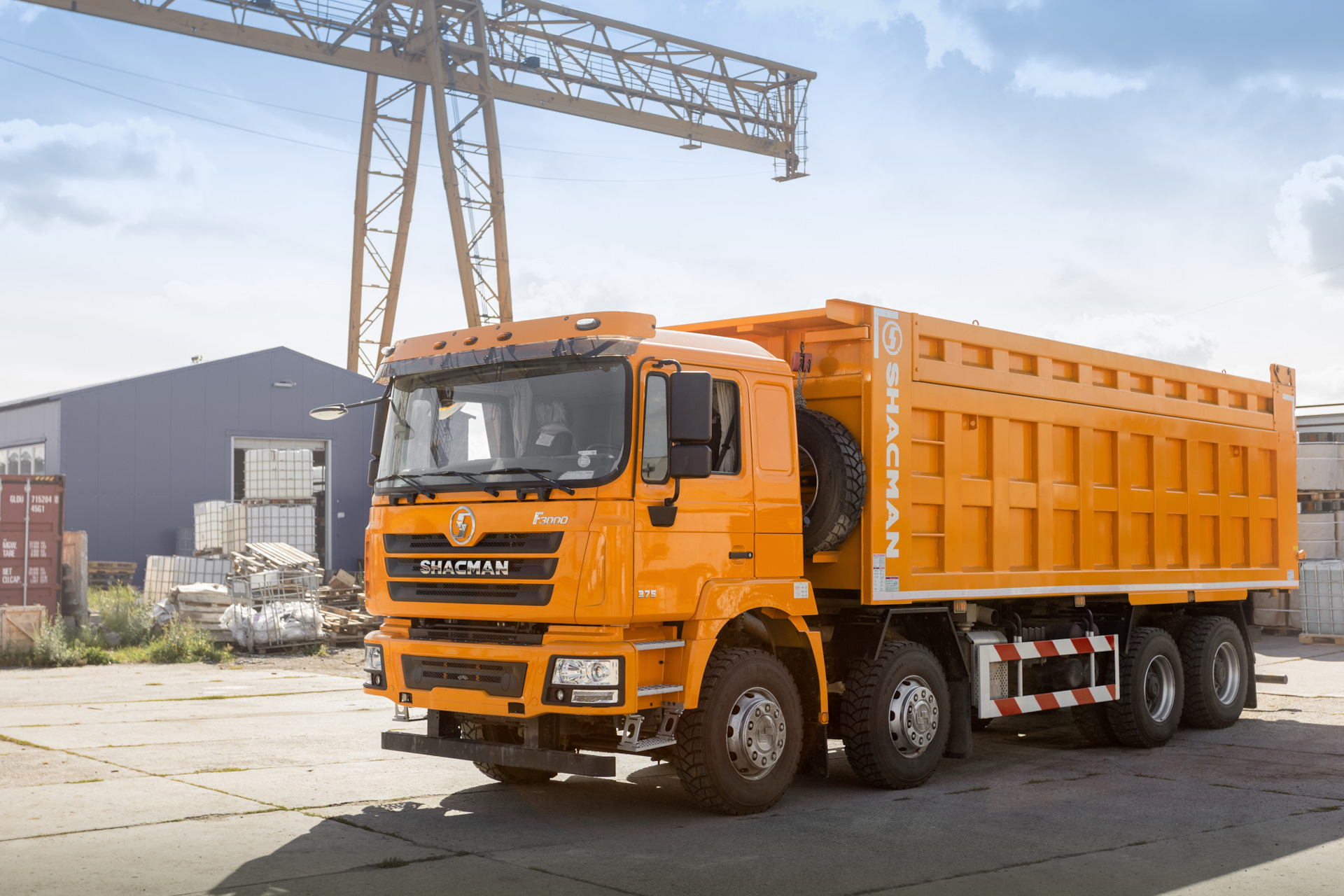 Самосвал Shacman F3000 8x4 SX3316DV366